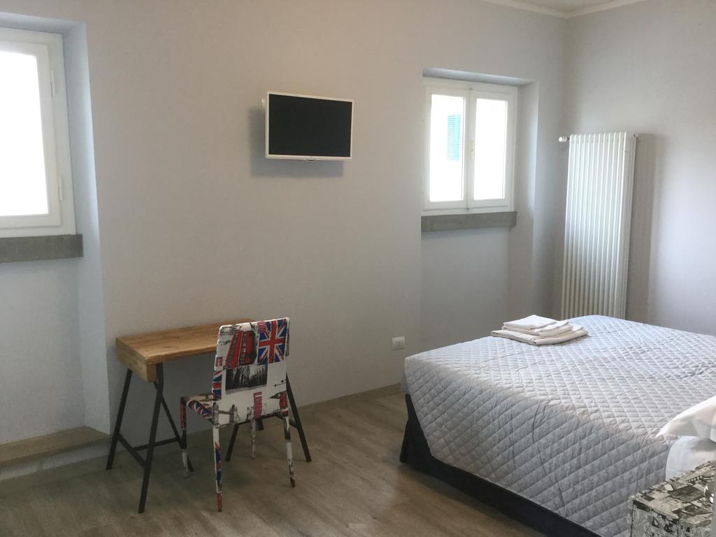 Dimora 16 Rooms & Garden Prato  Exterior photo